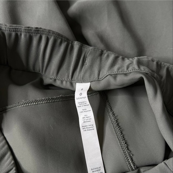 SOLD Lululemon On The Fly Jogger 6 - Picture 10 of 10